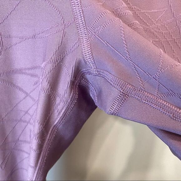 Under Armour purple heat gear compression leggings - Picture 9 of 10